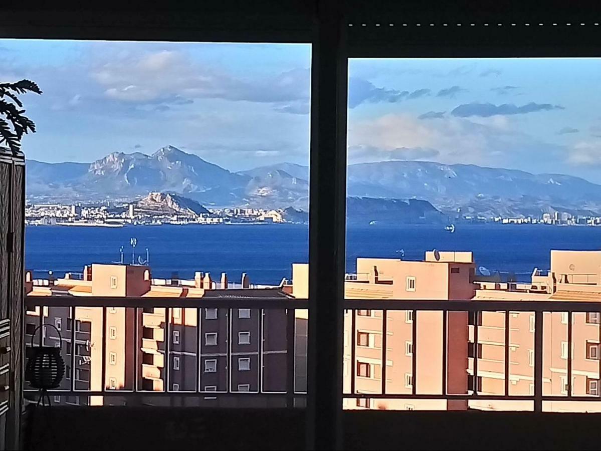 View Bay Arenales Del Sol Apartment Luaran gambar